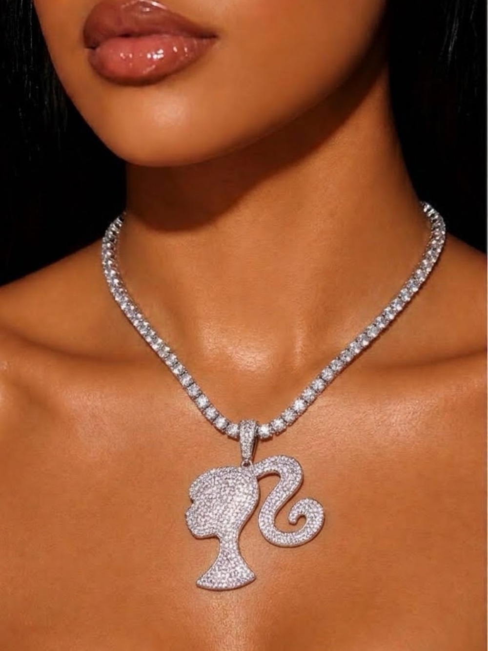 Barbie necklace with tennis chain 16inch